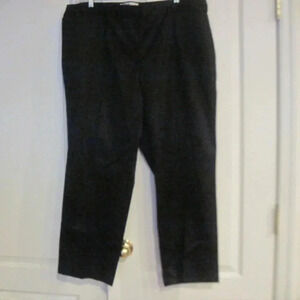NWT LIZ CLAIBORNE Black Straight Leg Pants Sz 20P